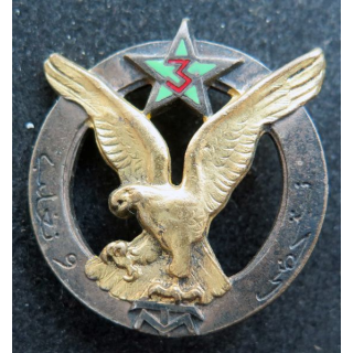 3° RTM : insigne métallique du 3° régiment de tirailleurs marocains fabrication Drago Paris en émail