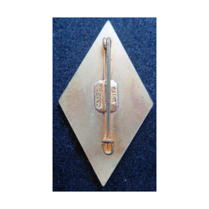 5° RC : insigne métallique du 5° régiment de cuirassiers Royal Pologne de fabrication Courtois en émail