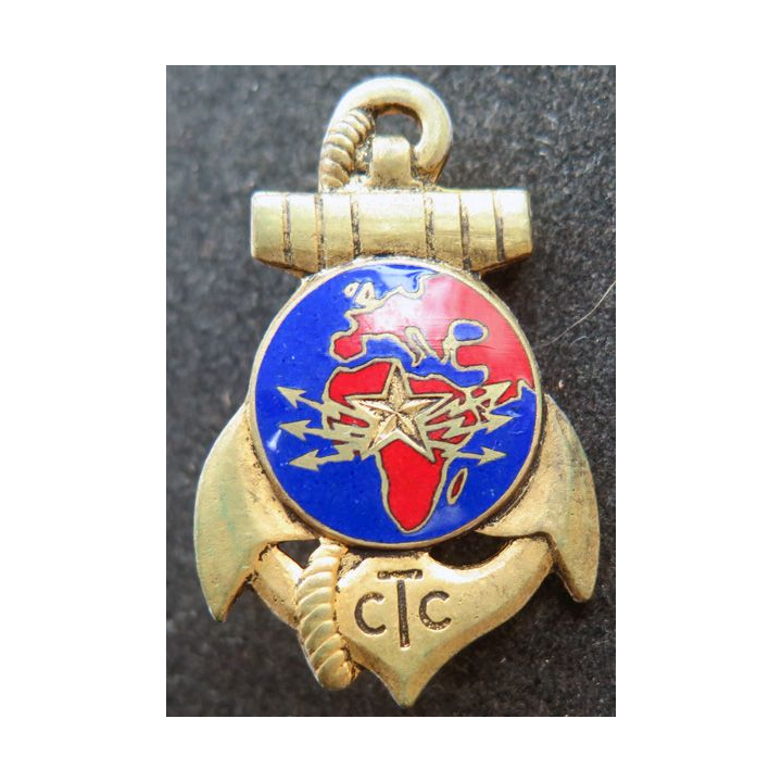 CTC : Corps des télégraphistes coloniaux de fabrication Drago Béranger dos lisse embouti