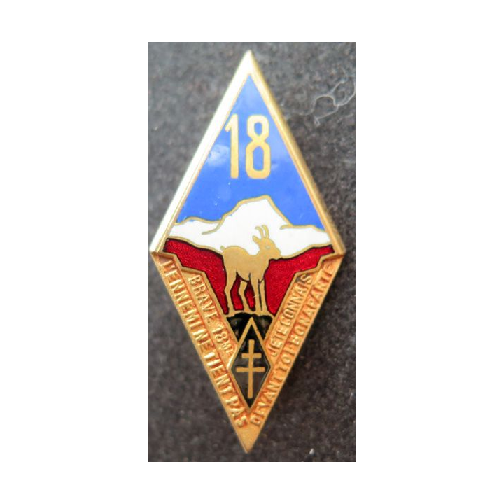 18° RI : Insigne métallique du 18° régiment d’infanterie de fabrication Drago Beranger en émail plat