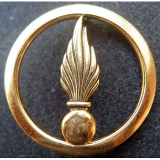 CS : insigne de béret du Corps des Experts de fabrication L. Bichet