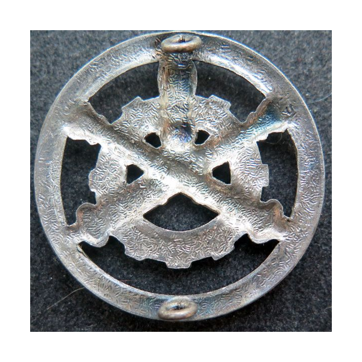 MATERIEL : Insigne de béret du matériel sans nom de fabricant