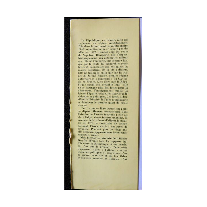 La République et son armée de Paul-Marie de La Gorce aux Editions Fayard (1963)