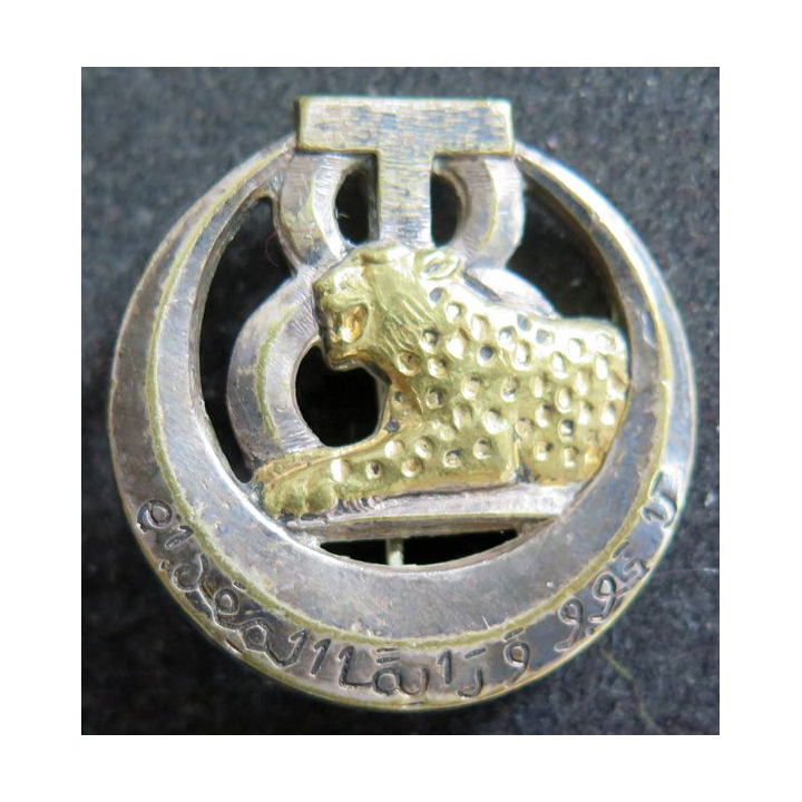 8° RTT : insigne du 8° régiment de tirailleurs tunisiens de fabrication Drago H. 142