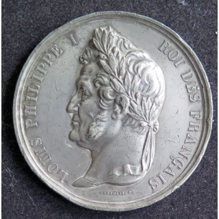 médaille deLouis Philippe I diamètre 7,5 cm signée Depaulis en métal