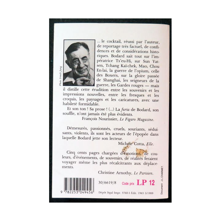 Les Grandes Murailles de Lucien Bodard Livre de poche 1989