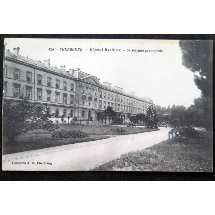 Carte postale de Cherbourg Hôpital maritime la façade principale
