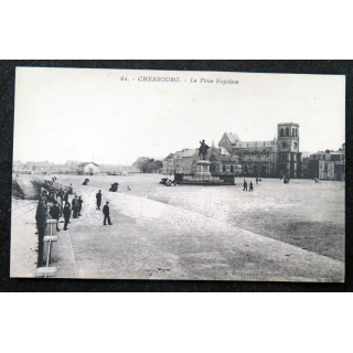 Carte postale 62 Cherbourg La Place Napoléon