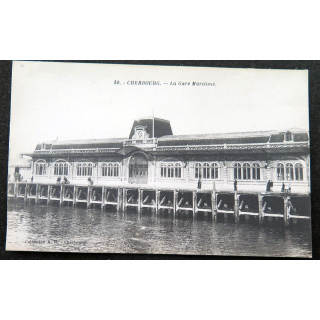 Carte postale 30 Cherbourg La Gare Maritime