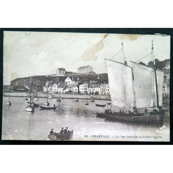 Carte postale 39 Grandville Le Cap Lihou et le Grand bassin