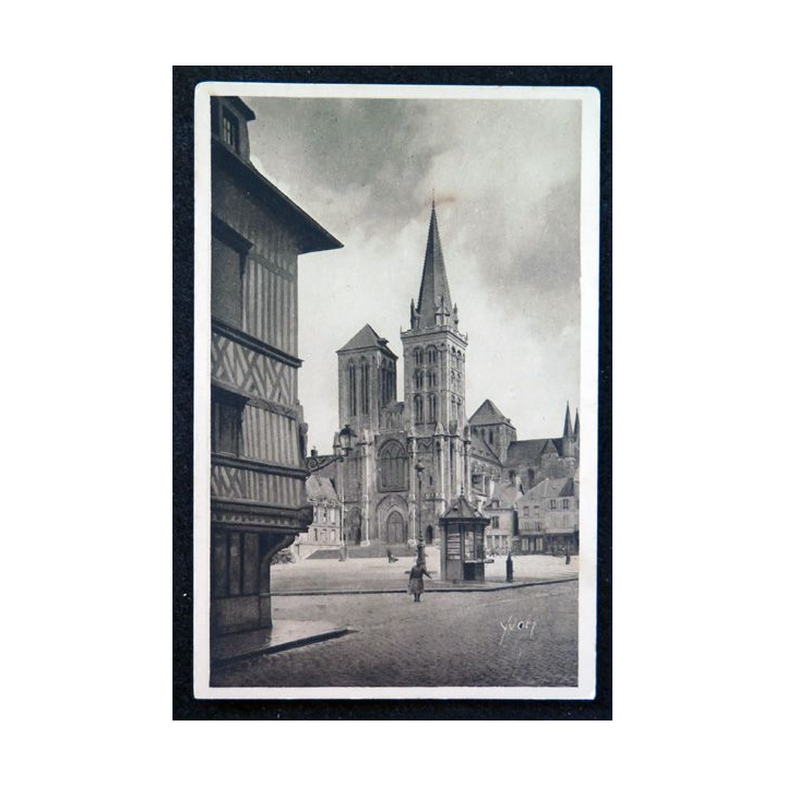 Carte postale 14 Normandie Lisieux La Cathédrale St-Pierre