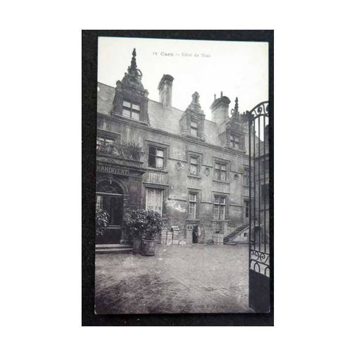 Carte postale 12 Caen Hôtel de Than