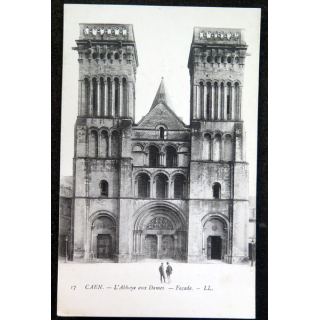 Carte postale 17 Caen L'Abbaye aux Dames Façade