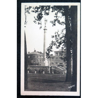 Carte postale 4452 Caen Monument aux Morts 1914-1918