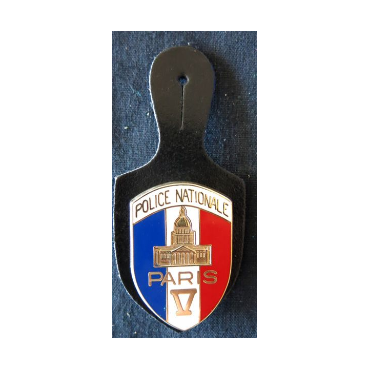 POLICE : insigne métallique de la Police nationale de la ville de Paris V de  fabrication Ballard