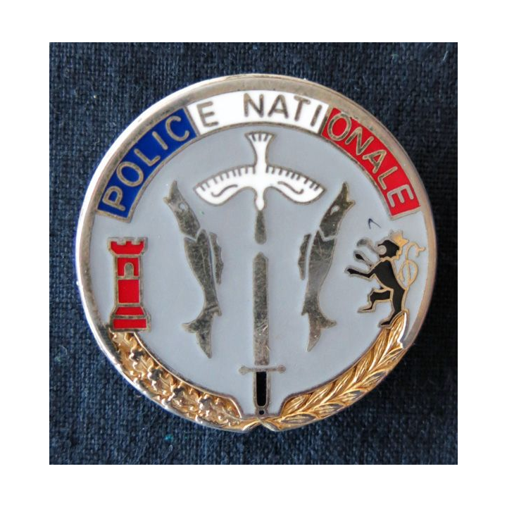 POLICE : insigne métallique de la Police nationale non identifié de fabrication Fraisse Paris