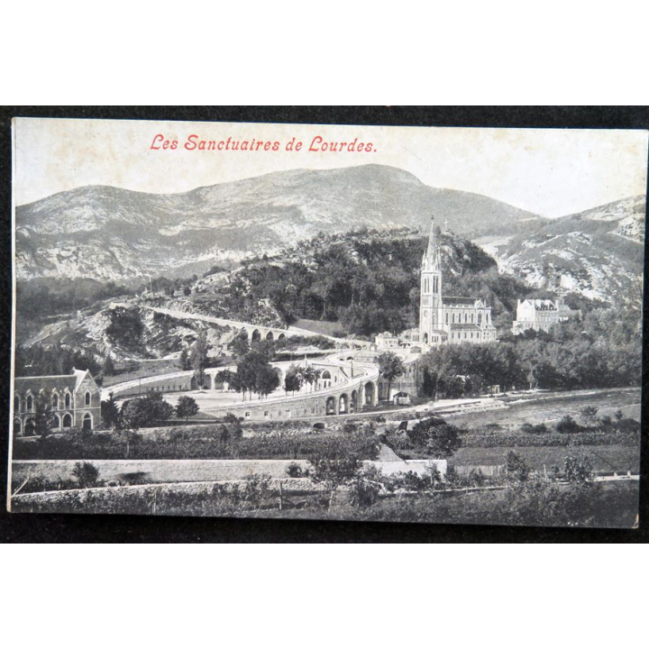 Carte postale Les Sanctuaires de Lourdes