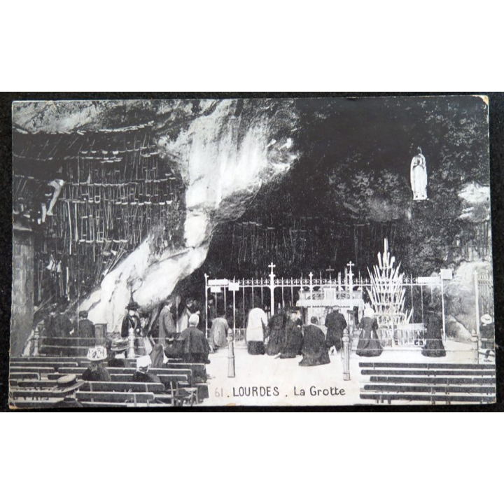 Carte postale 61 Lourdes La Grotte