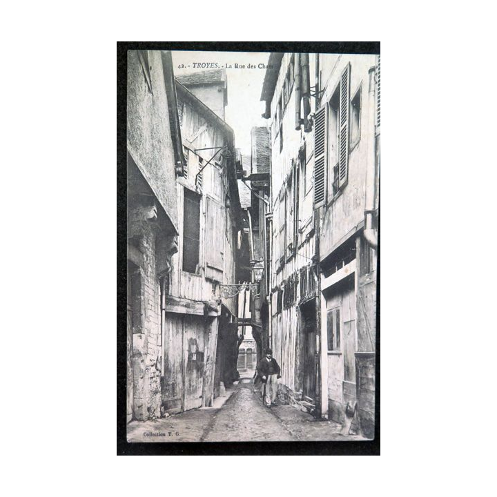 Carte postale 42 Troyes La Rue des Chats
