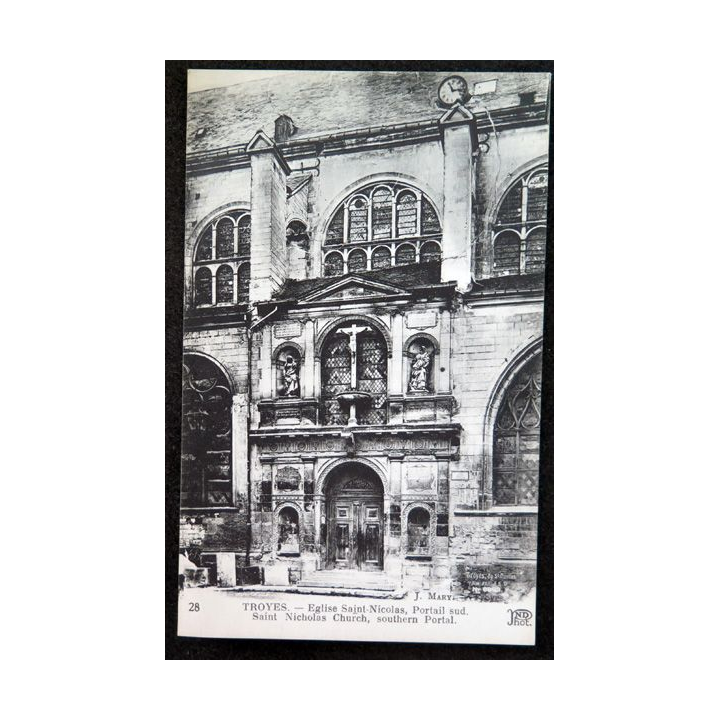 Carte postale 28  Troyes Eglise Saint-Nicolas - Portail Sud