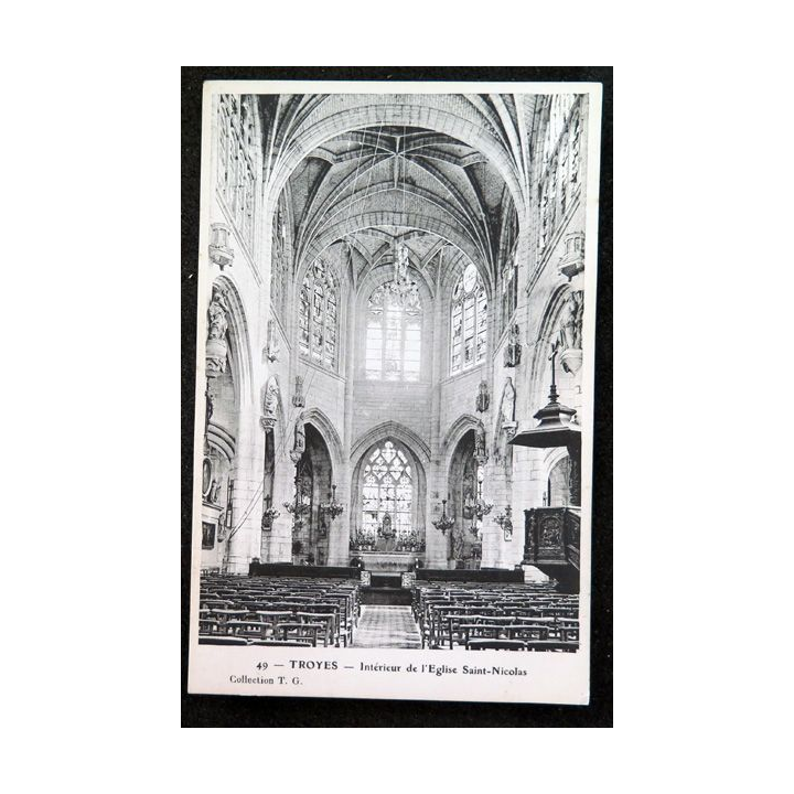 Carte postale 49 Troyes Intérieur de l'Eglise de saint-Nicolas