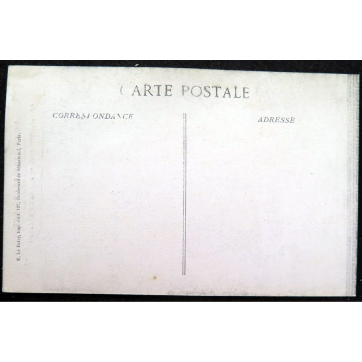 Carte postale 4551 Paris Hauts reliefs de l'Arc de Triomphe Le Départ par Rude