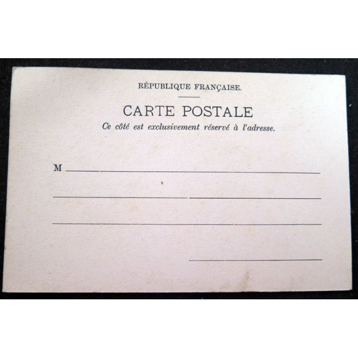 Carte postale 29 Paris Le monument des morts au Cimetière du Père Lachaise 