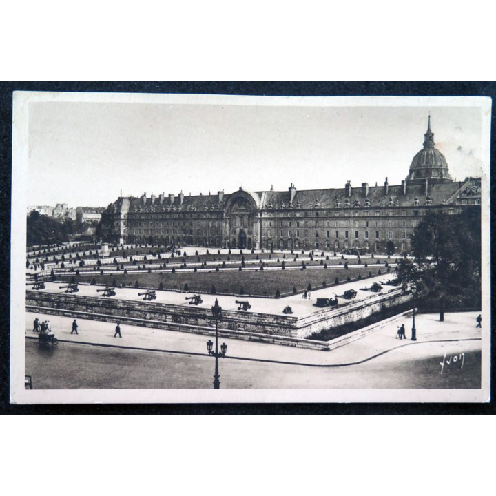 Carte postale 301 Paris l'Hôtel des Invalides vu de l'Esplanade
