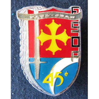 POLICE : insigne métallique de l'Ecole supérieure des officiers de paix 45° promotion de fabrication Vic Editions matriculé