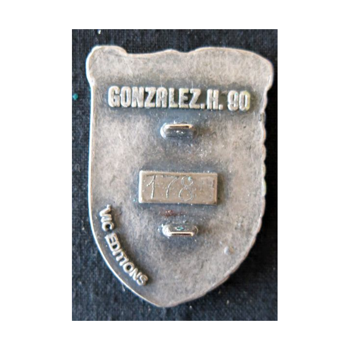 POLICE : insigne métallique de l'Ecole supérieure des officiers de paix 45° promotion de fabrication Vic Editions matriculé