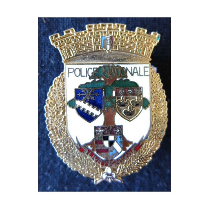 POLICE : insigne métallique en émail de la Police nationale de Livry Gargan de fabrication JPG