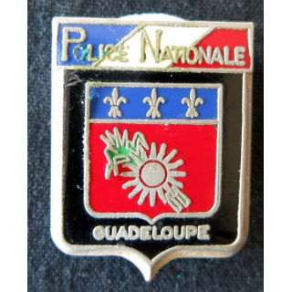 POLICE : insigne métallique de la Police nationale de Guadeloupe de fabrication Drago Paris
