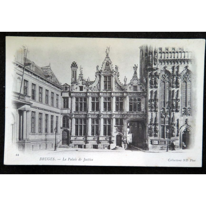 Carte postale 44 Bruges Le palais de Justice