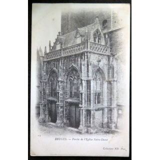 Carte postale 17 Bruges Porche de l'Eglise Notre-Dame