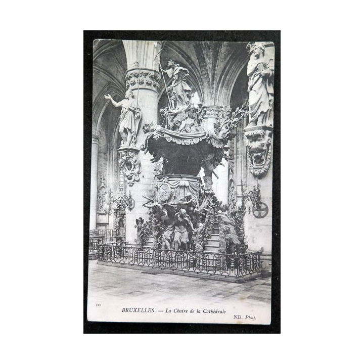 Carte postale 10 Bruxelles La Chaire de la Cathédrale