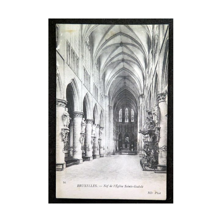 Carte postale 56 Bruxelles Nef de l'Eglise Sainte-Gudule