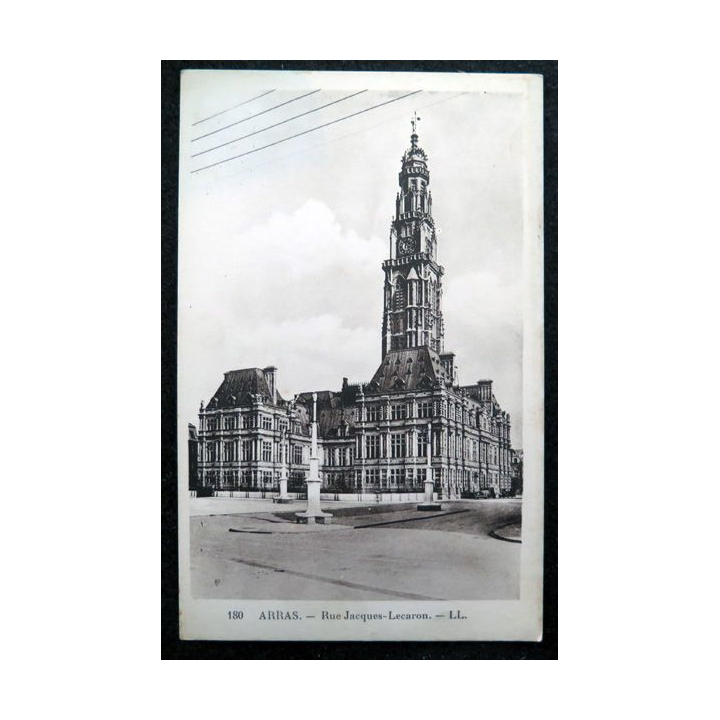 Carte postale 180 Arras Rue jacques Lecaron