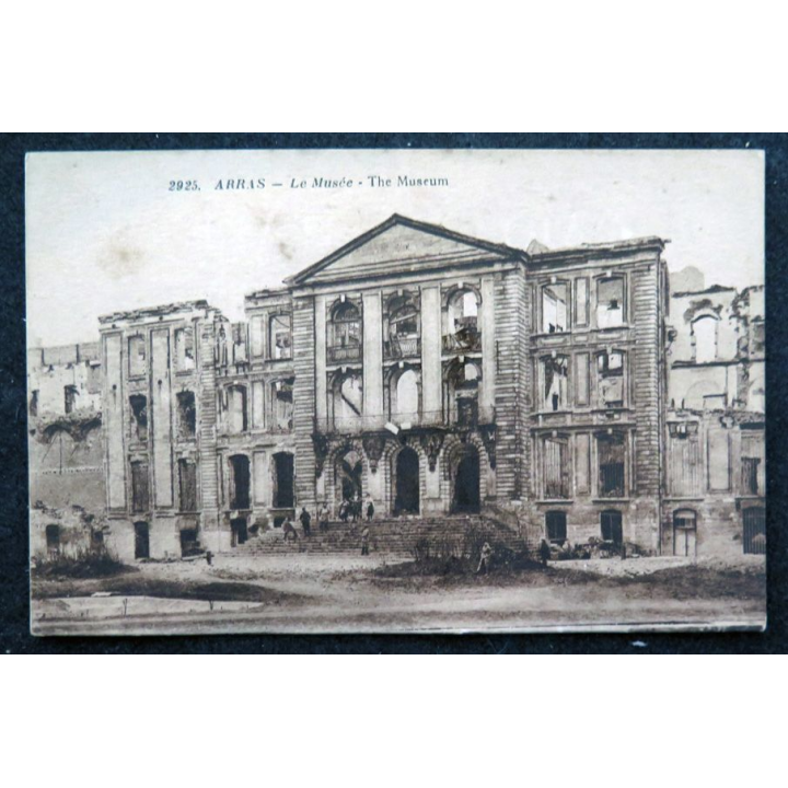 Carte postale  2925 Arras Le Musée