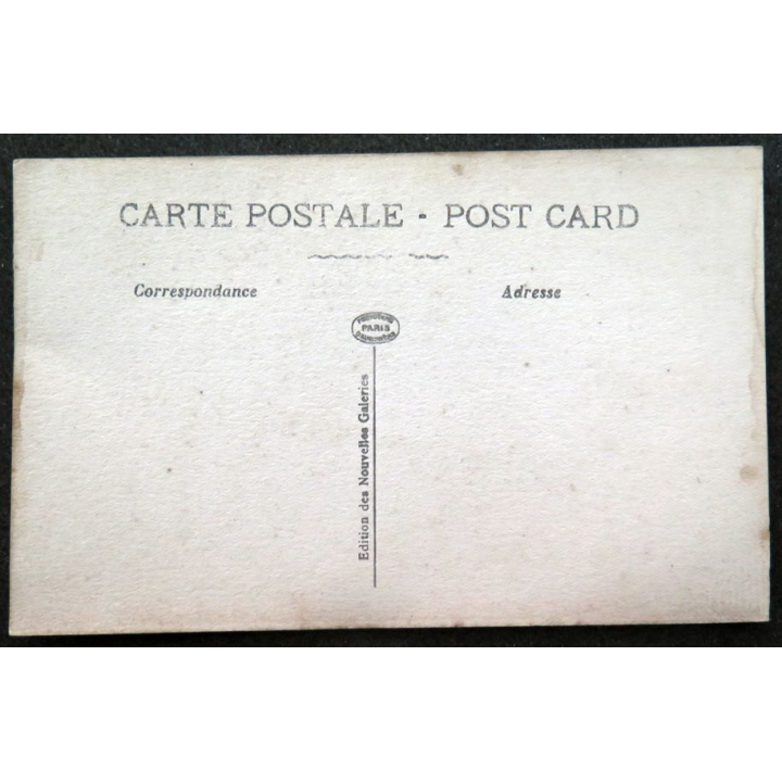 Carte postale 2922 Arras Intérieur de l'Eglise des Ursulines 