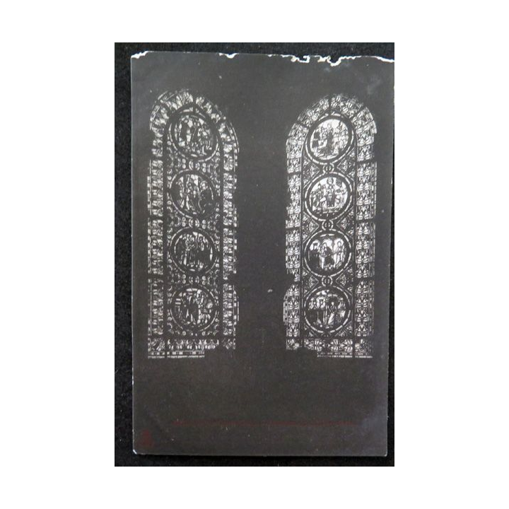 Carte postale Basilique de Saint-Denis Vitraux du XIII° siècle