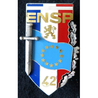 POLICE : insigne métallique de la 42° promotion de L'École nationale supérieure de la Police "Patrick CASASSUS  " Drago Noisiel