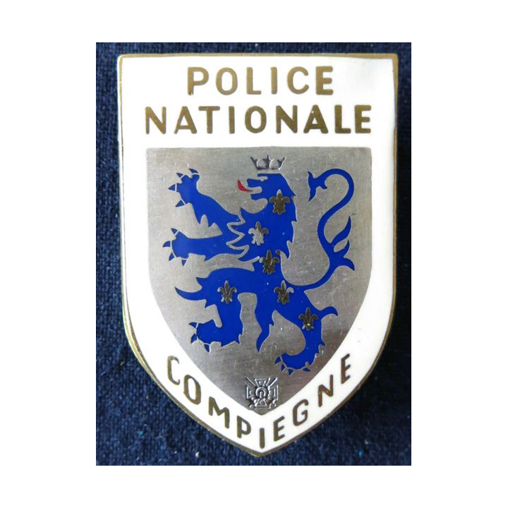 POLICE : insigne métallique de la Police nationale de la ville de Compiègne de fabrication Drago Paris matriculé