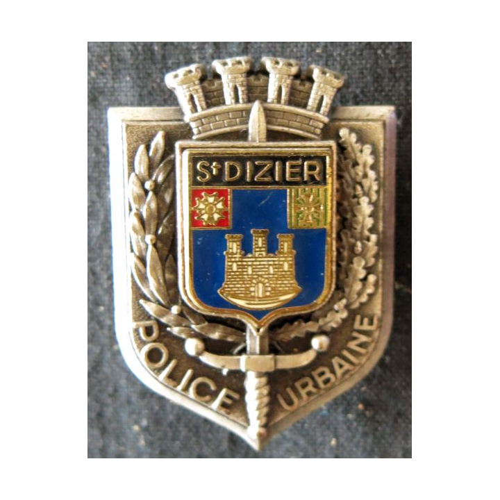 POLICE : insigne métallique de la Police urbaine de la ville de Saint Dizier de fabrication Delsart Sens