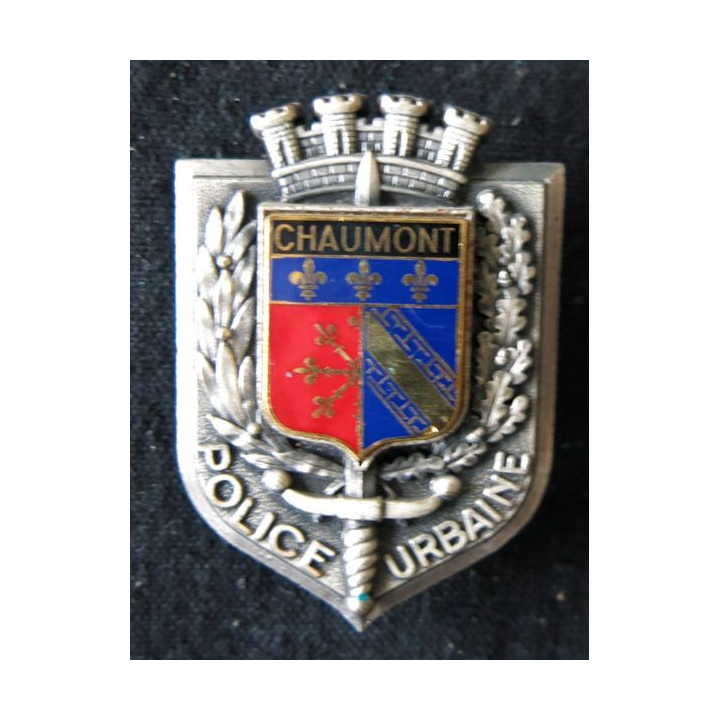 POLICE : insigne métallique de la Police urbaine de la ville de Chaumont de fabrication Delsart Sens