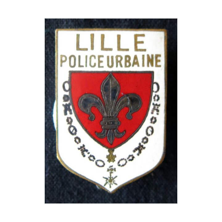 POLICE : insigne métallique en émail de la Police urbaine de la ville de Lille