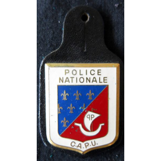 POLICE : insigne métallique de la Police nationale C.A.P.U de fabrication Fraisse