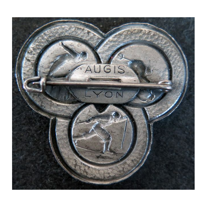 Insigne émaillé de la station de ski de Barèges fabrication Augis