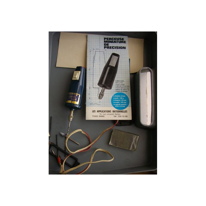PERCEUSE MINIATURE DE PRÉCISION AVEC ACCESSOIRES