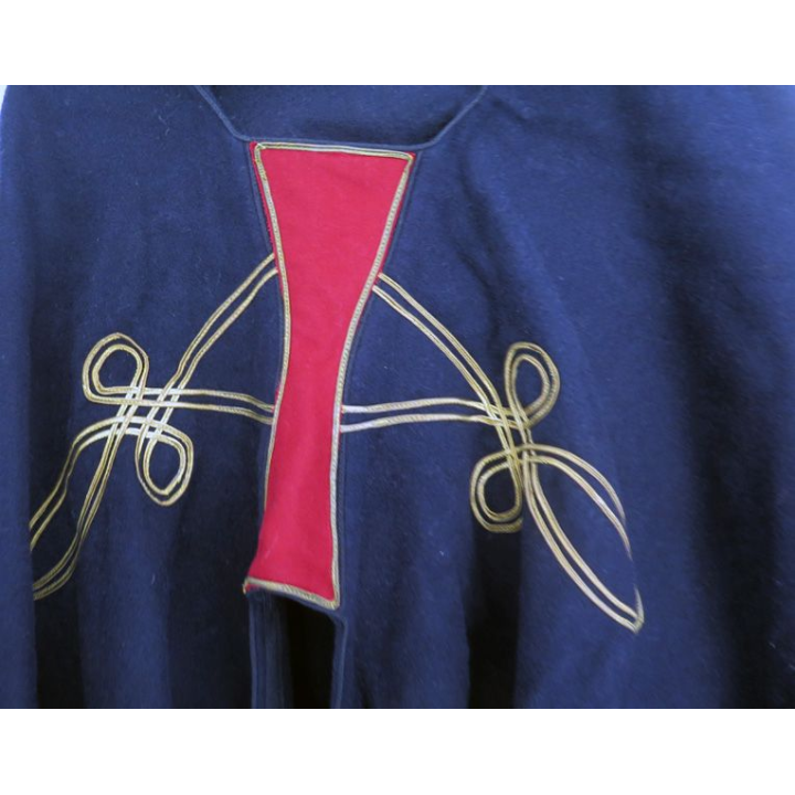 Tenue complète de Lieutenant saharien (sandales, burnous bleu, burnous blanc, saroual et ceinturon cartouchières)