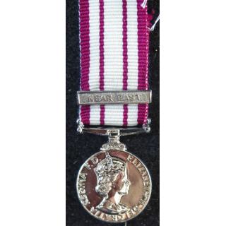 GRANDE BRETAGNE : médaille miniature Naval General service medal 1915 avec l'agrafe Near East